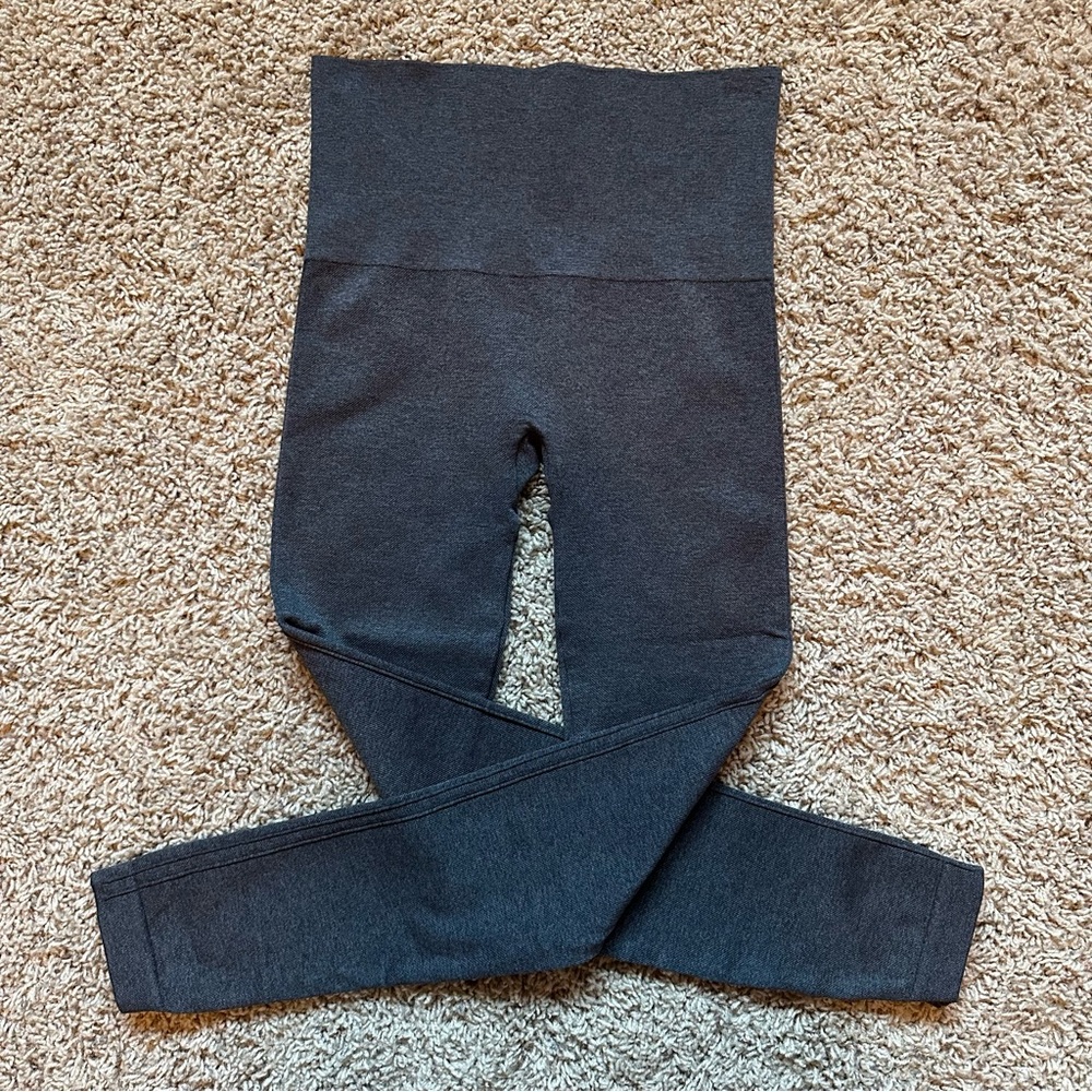 Spanx look at me now seamless leggings